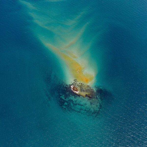 'GIRT BY SEA 052'