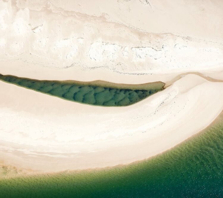'GIRT BY SEA 030'