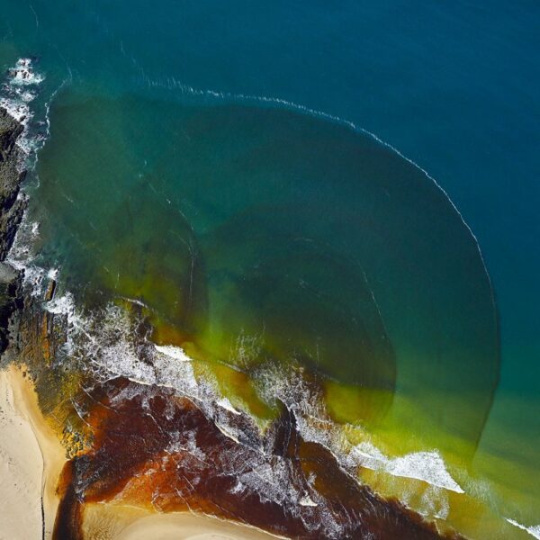 'GIRT BY SEA 032'