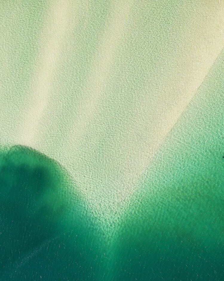 'GIRT BY SEA 039'