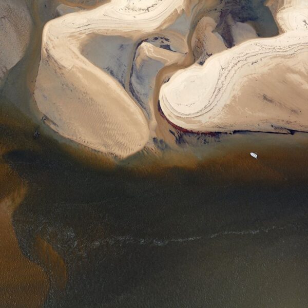 'GIRT BY SEA 046'
