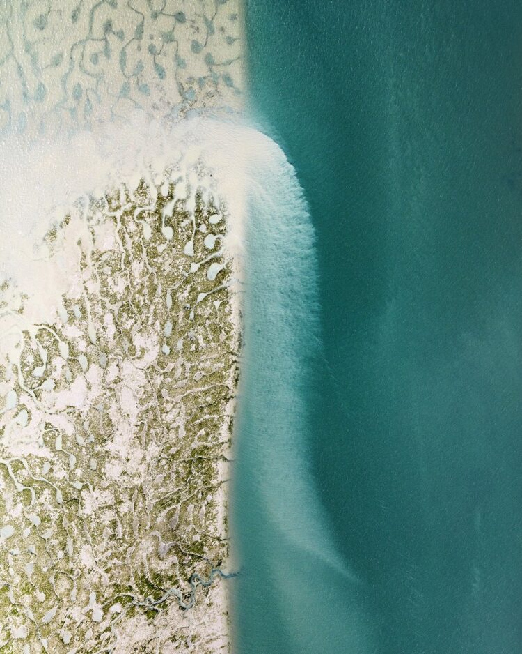'GIRT BY SEA 068'