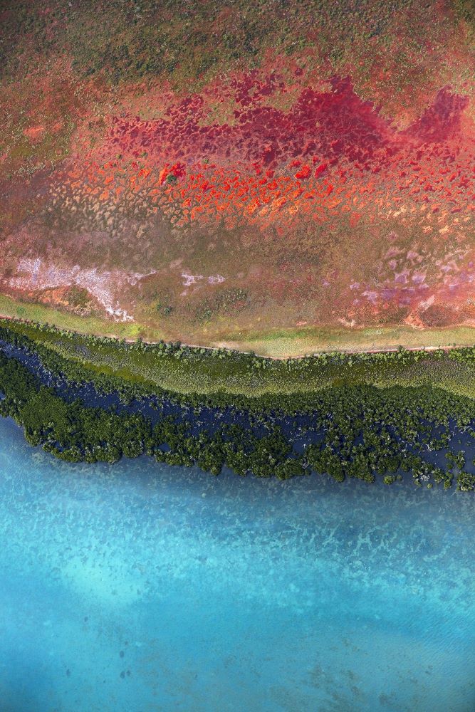 'GIRT BY SEA 081'
