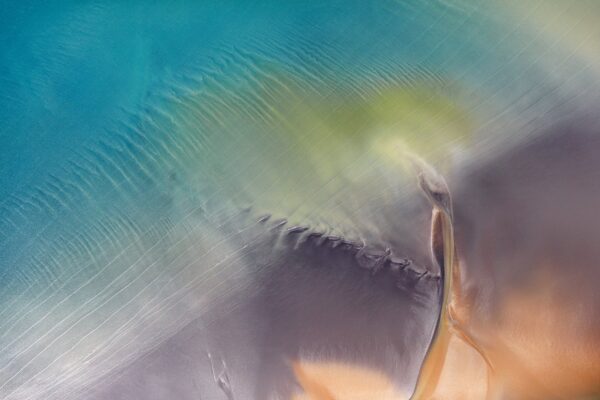 'GIRT BY SEA 087'